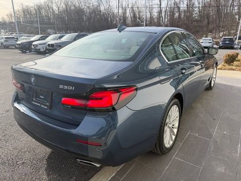 Used 2023 BMW 530i xDrive w/ Premium Package image 7
