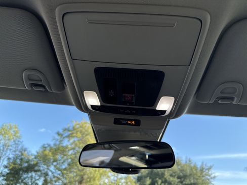 Used 2023 Honda Accord EX image 22