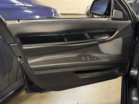 Used 2013 BMW ALPINA B7 image 68