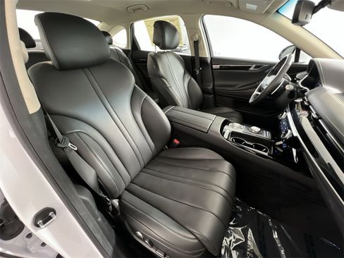 Used 2024 Genesis G80 2.5T image 25