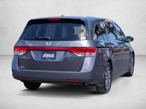 Used 2015 Honda Odyssey Touring Elite image 5