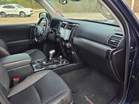 Used 2020 Toyota 4Runner TRD Off-Road Premium w/ Moonroof Package image 16