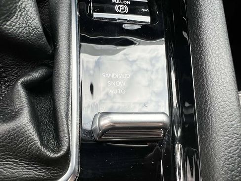 Used 2023 Jeep Compass Limited AWD/4WD image 31