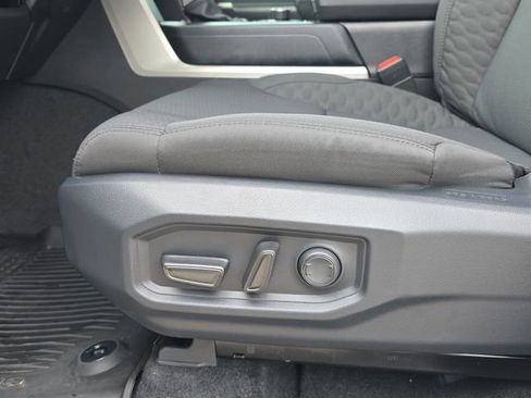 Used 2026 Toyota Tundra SR5 AWD/4WD image 29