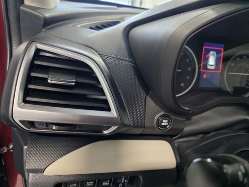 Used 2022 Subaru Forester Limited image 28