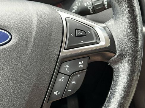 Used 2023 Ford Edge SEL AWD/4WD image 20