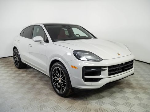 New 2026 Porsche Cayenne Coupe AWD/4WD image 27