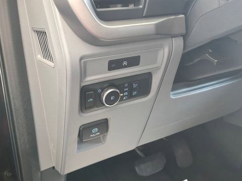 Used 2025 Ford F150 XLT w/ Equipment Group 301A Standard image 11