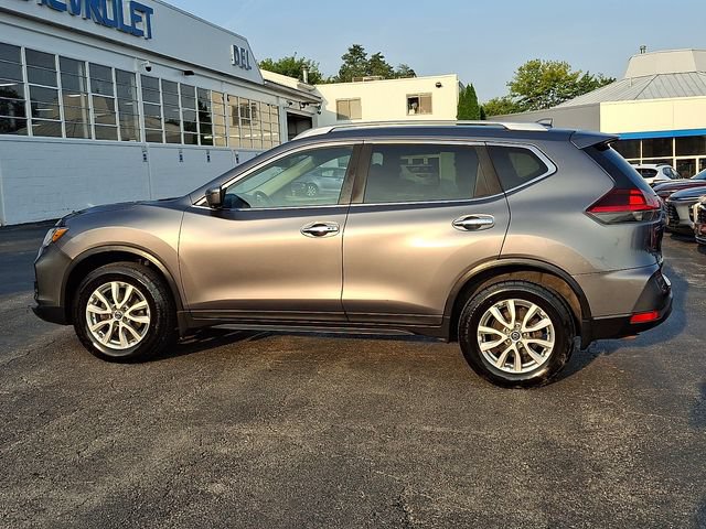 Used 2018 Nissan Rogue SV w/ Premium Package AWD/4WD image 8