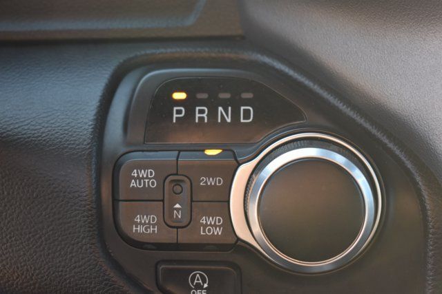 Used 2023 RAM 1500 Big Horn AWD/4WD image 30