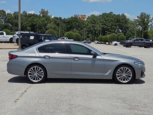 Used 2023 BMW 530i xDrive AWD/4WD image 6