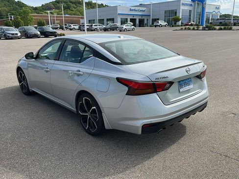 Used 2024 Nissan Altima 2.5 SR FWD image 5