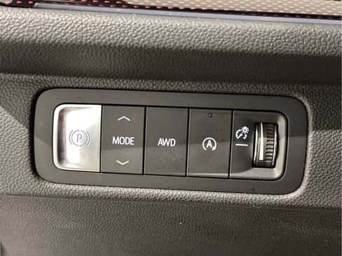 Certified 2025 Chevrolet Traverse Z71 w/ Driver Confidence Package image 25