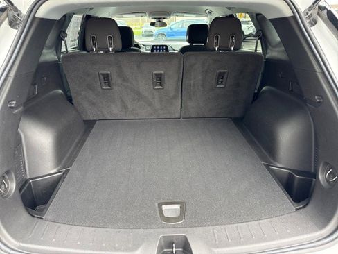 Used 2021 Chevrolet Blazer LT FWD image 26