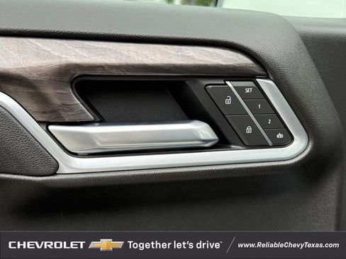 Used 2025 Chevrolet Silverado 1500 LTZ w/ Z71 Off-Road Package image 29