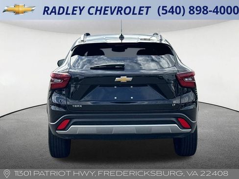 Certified 2024 Chevrolet Trax LT image 4