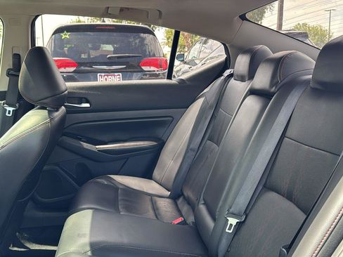 Used 2023 Nissan Altima 2.0 SR FWD image 25