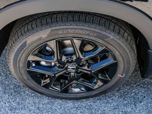 New 2025 Honda HR-V Sport image 11