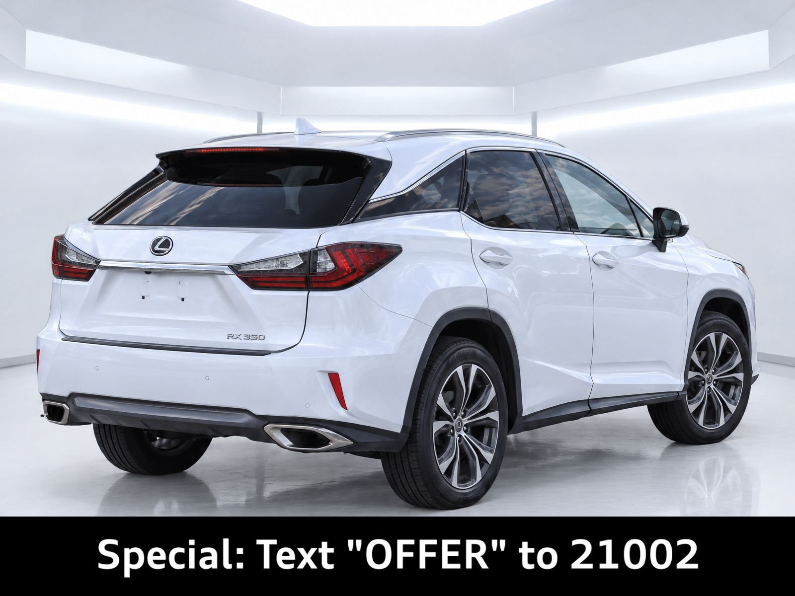 Used 2017 Lexus RX 350 FWD w/ Premium Package image 4