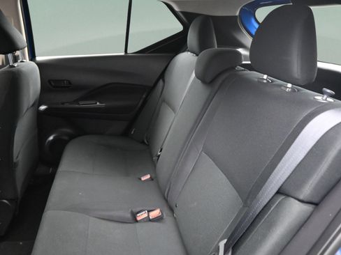 Used 2024 Nissan Kicks S image 33