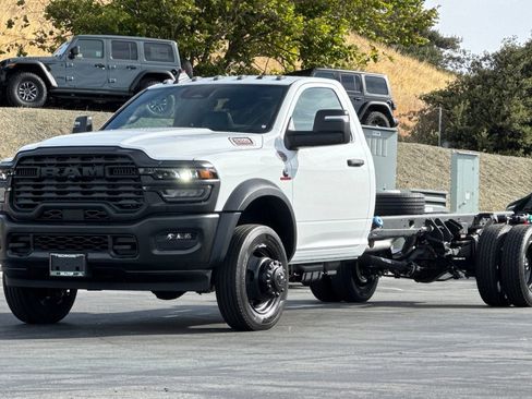 New 2025 RAM 5500 Tradesman image 9