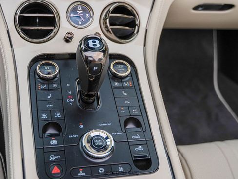 Used 2026 Bentley Continental GTC image 61