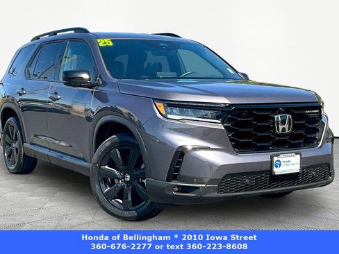 Certified 2025 Honda Pilot Black Edition image 1