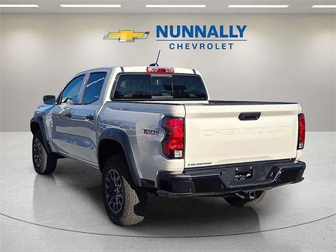New 2026 Chevrolet Colorado Trail Boss w/ Off-Road Front Bumper Package image 3