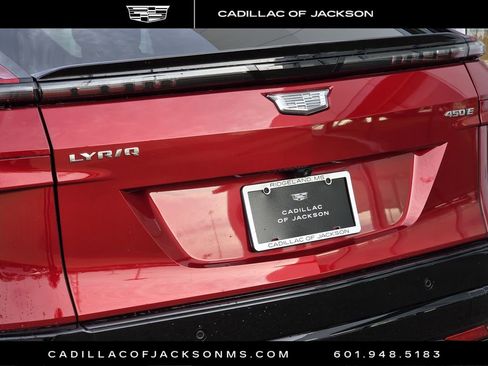 New 2026 Cadillac Lyriq Sport image 7