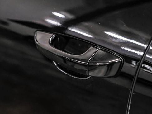Used 2016 Porsche Cayenne AWD/4WD image 37