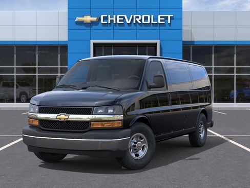 New 2026 Chevrolet Express 2500 w/ Driver Convenience Package RWD image 30