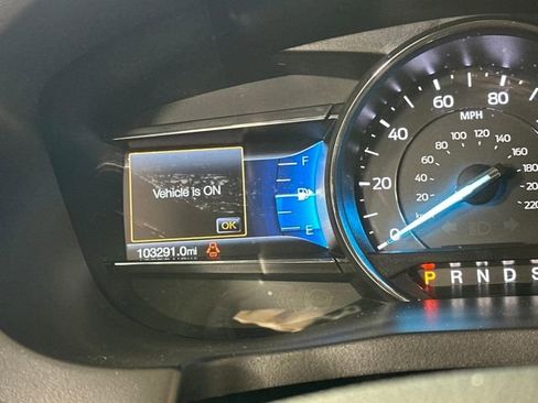 Used 2018 Ford Explorer XLT w/ Equipment Group 202A image 18