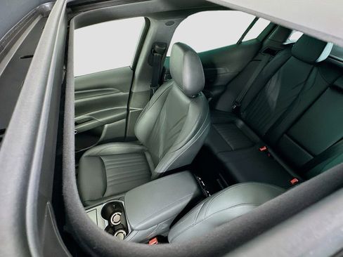 Used 2024 Maserati Grecale GT image 14