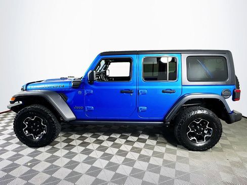 Used 2022 Jeep Wrangler Unlimited Rubicon 4xe w/ Cold Weather Group AWD/4WD image 4
