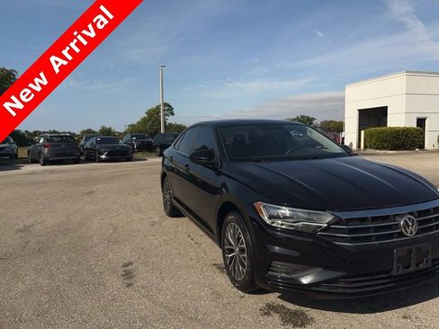Used 2019 Volkswagen Jetta SE image 5