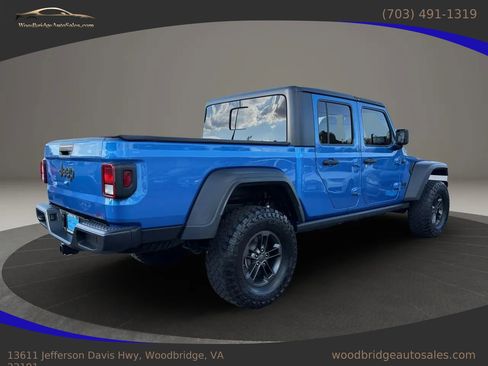 Used 2020 Jeep Gladiator Sport w/ Quick Order Package 24S image 4