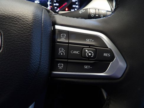 Used 2024 Jeep Compass Limited AWD/4WD image 29