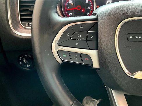 Used 2015 Dodge Charger SXT image 23