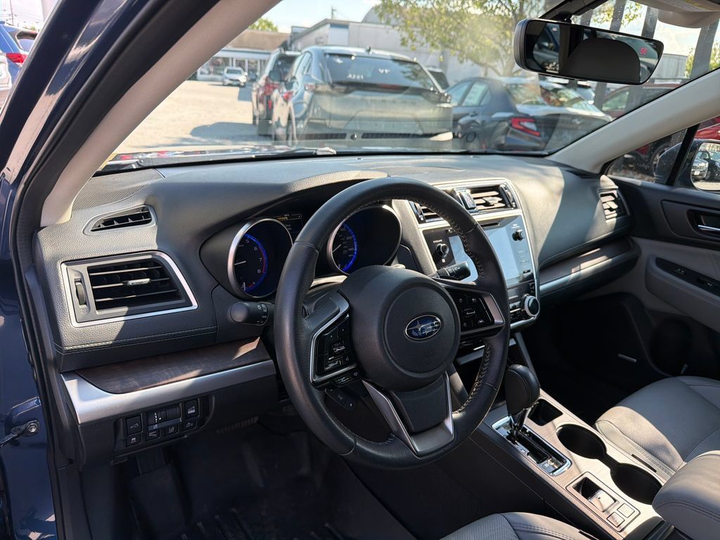 Used 2019 Subaru Outback 2.5i Limited AWD/4WD image 20