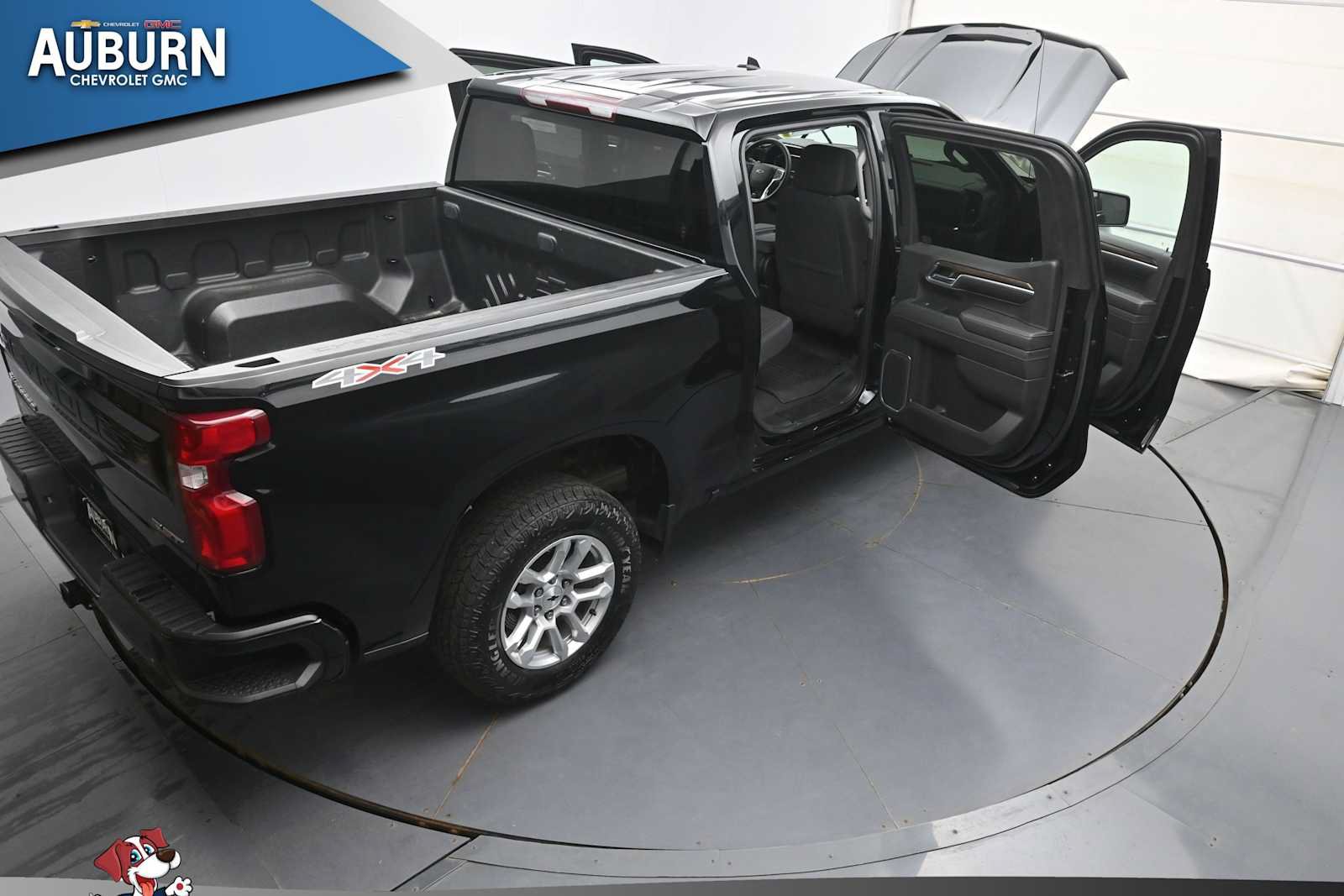 Used 2023 Chevrolet Silverado 1500 RST AWD/4WD image 40