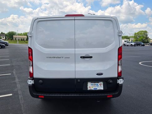 New 2025 Ford Transit 250 Base image 10