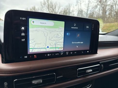 Used 2025 Lincoln Aviator Reserve w/ Jet Appearance Package image 27