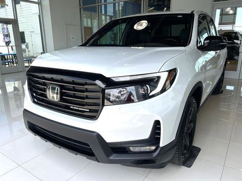 Used 2021 Honda Ridgeline Black Edition image 2
