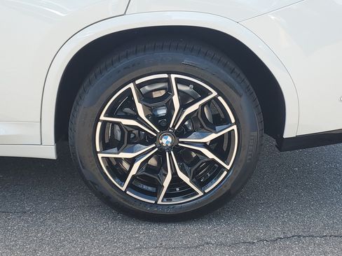 Certified 2025 BMW X4 xDrive30i w/ Premium Package AWD/4WD image 27