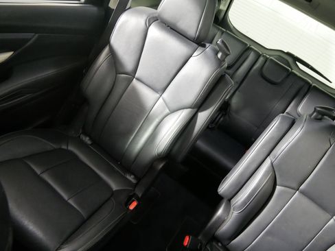 Used 2020 Subaru Ascent Limited w/ Technology Package image 12
