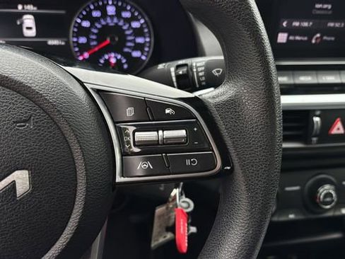 Used 2024 Kia Forte LXS FWD image 23