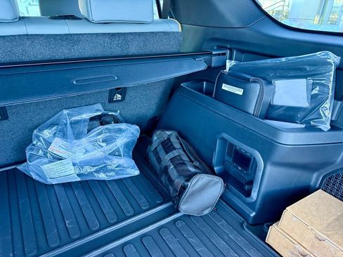 Used 2025 Toyota 4Runner Trailhunter image 15