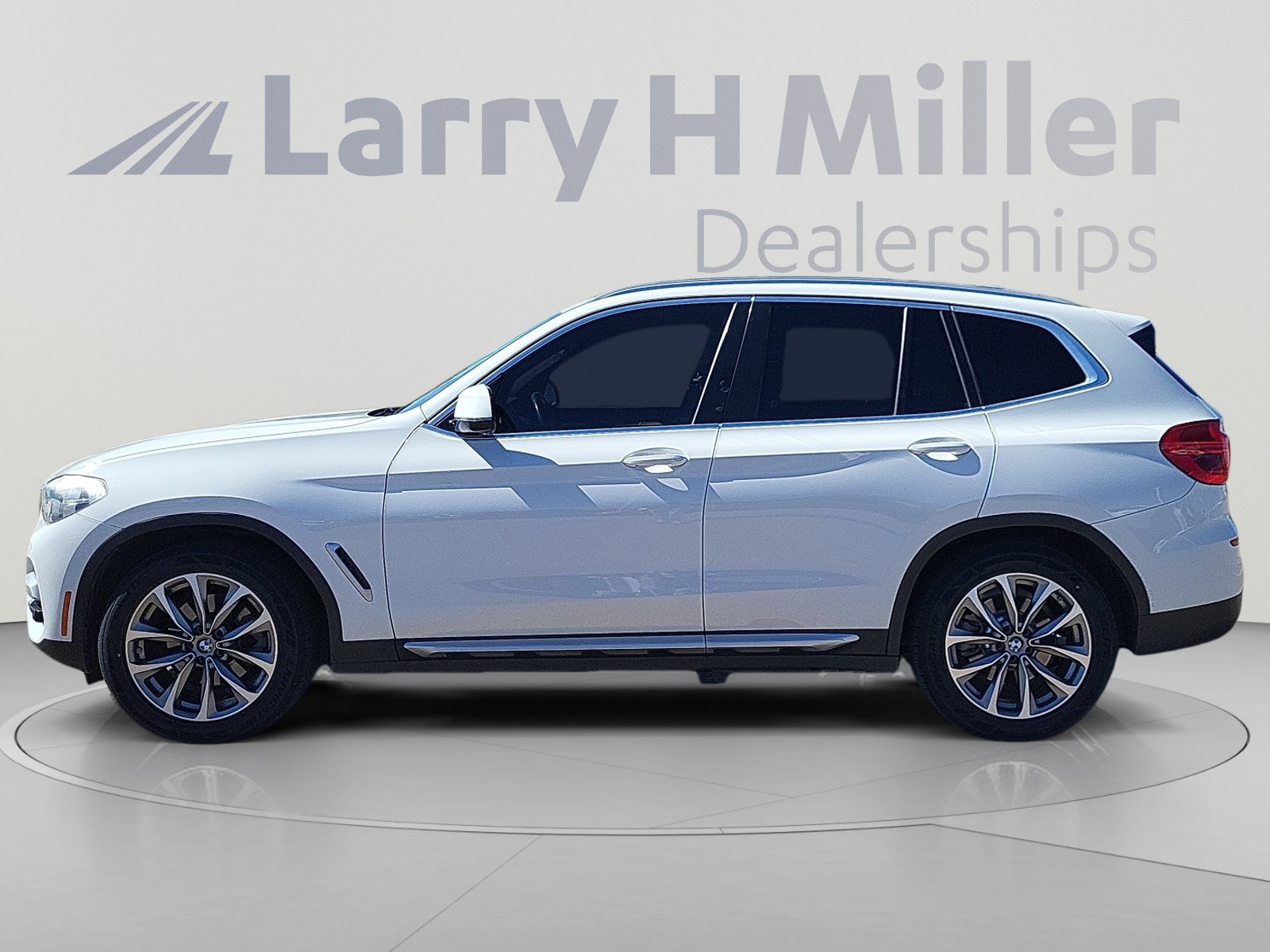 Used 2019 BMW X3 sDrive30i w/ Driving Assistance Package RWD image 2
