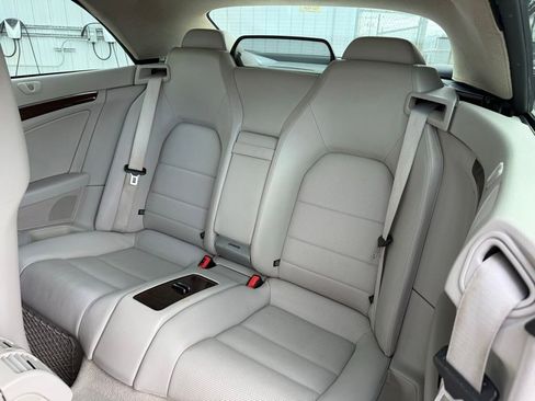 Used 2013 Mercedes-Benz E 350 Cabriolet w/ Premium 2 Pkg image 11