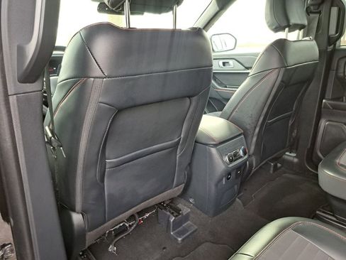 Used 2025 Ford Explorer ST-Line image 26